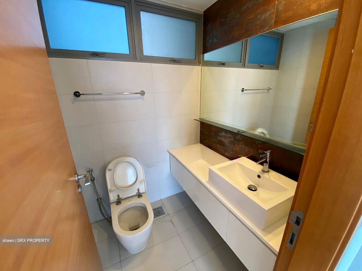 Centro Residences (D20), Condominium #506126141